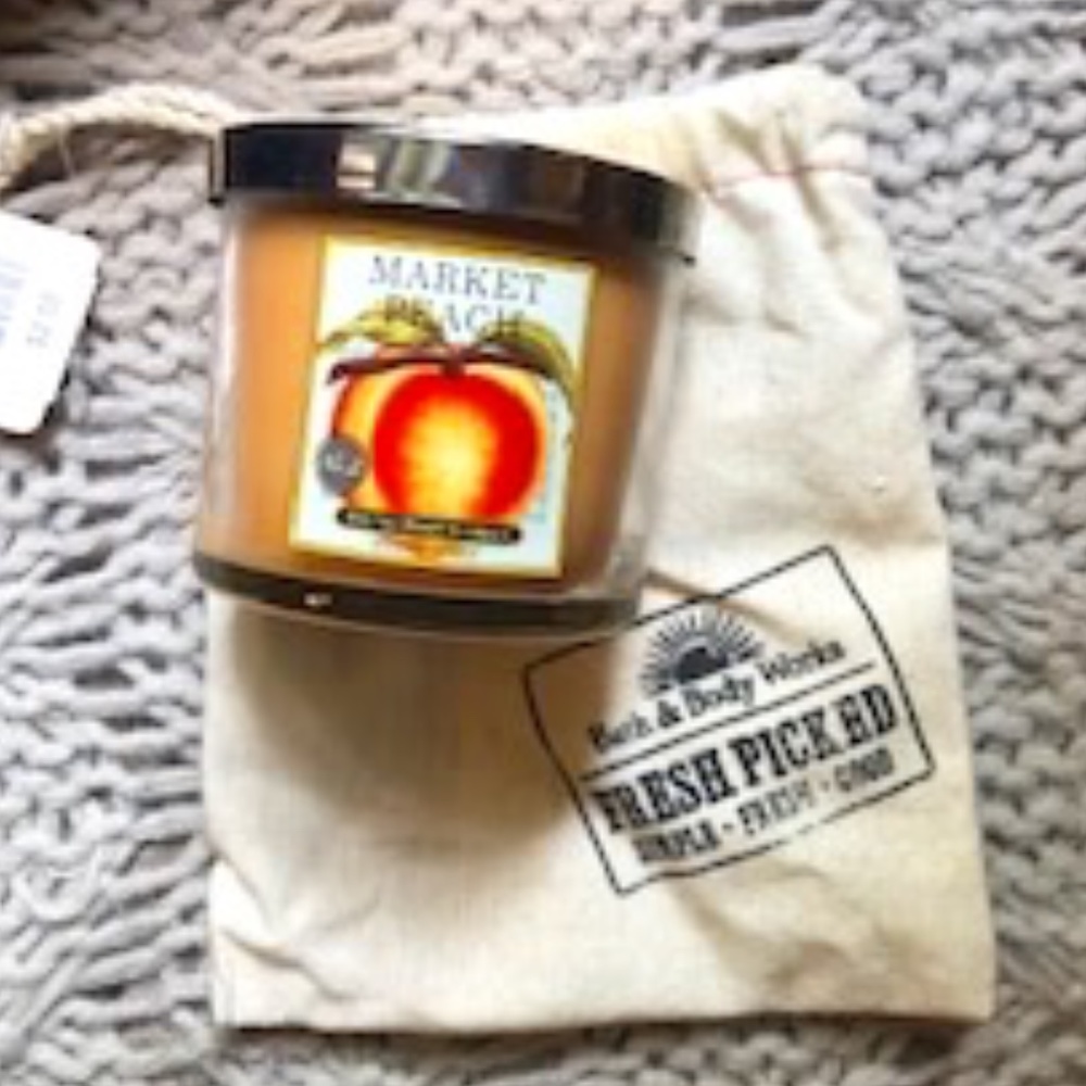 *HOST PICK* Bath & Body Works Market Peach Candle *NEW*